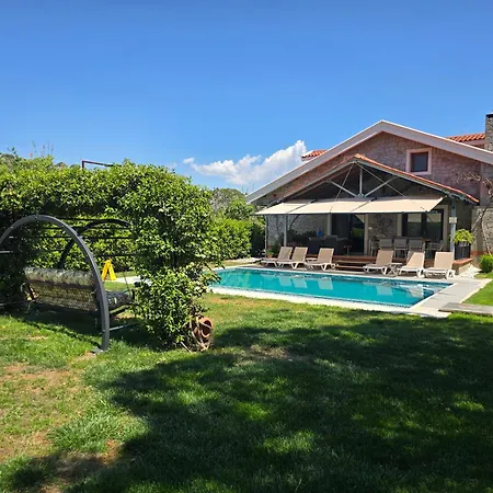 Stonehouse-1 Villa *