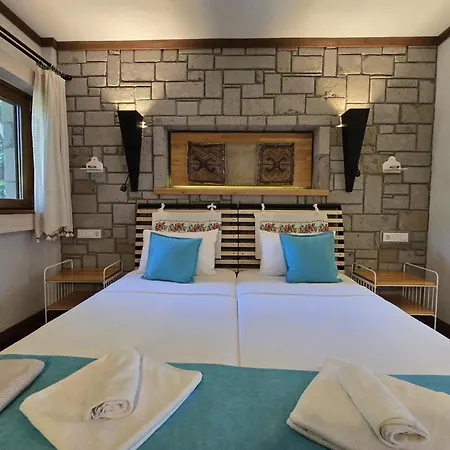 Stonehouse-1 *